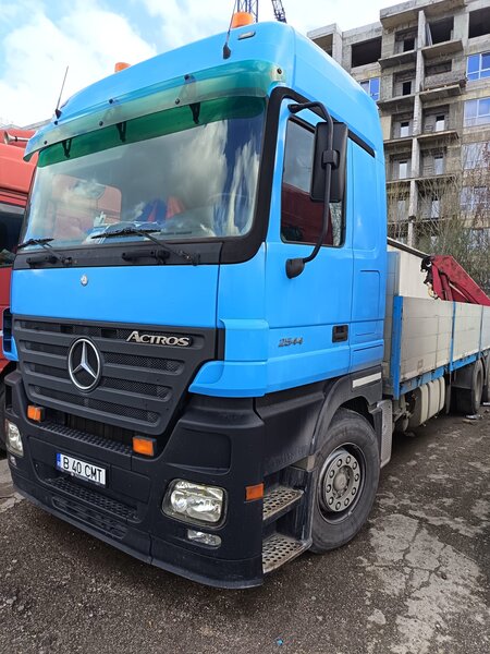 Vand MercedesActros camion macara